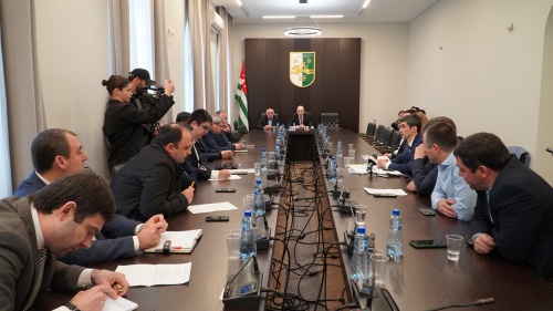 В Парламенте Республики Абхазия  прошел «правительственный час» 
